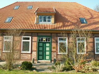 Aufnahme Dezember 2006 001-AltesPastorat2009.jpg